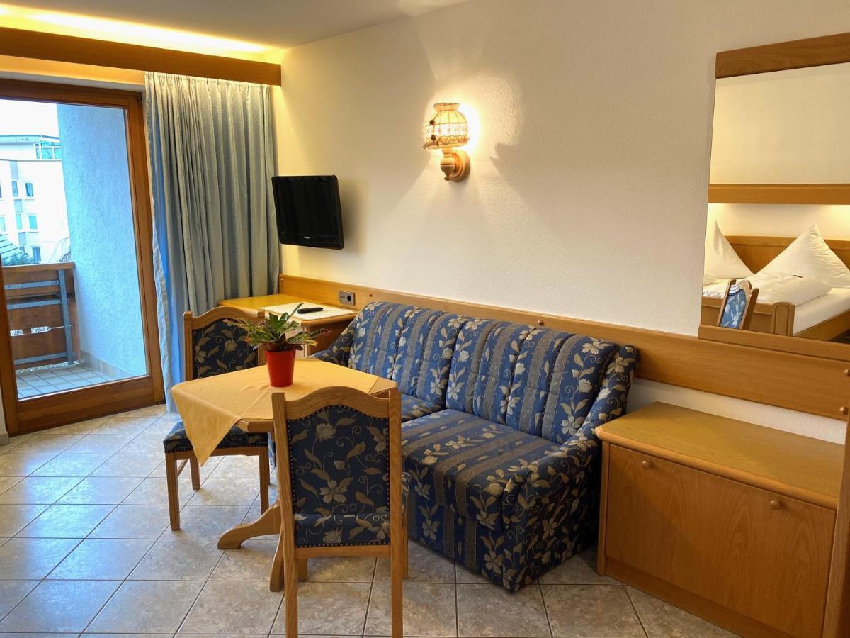 Hotel Haus Seehang Konstanz Exterior photo