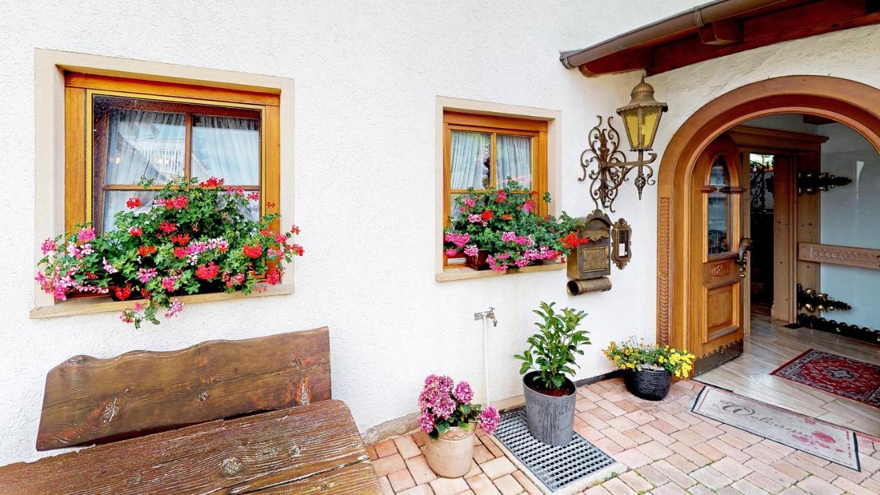 Hotel Haus Seehang Konstanz Exterior photo